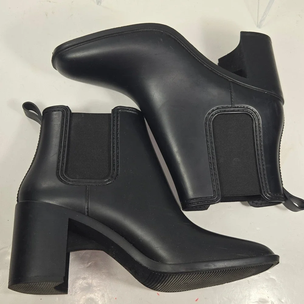 Cushionaire Womens Memory Foam Chelsea Rain Boots Black Block Heel‎ Size 10